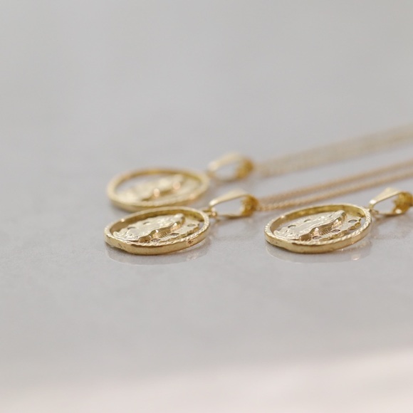 Virgin Mary Necklace | 18k Gold Filled - Picture 3 of 6